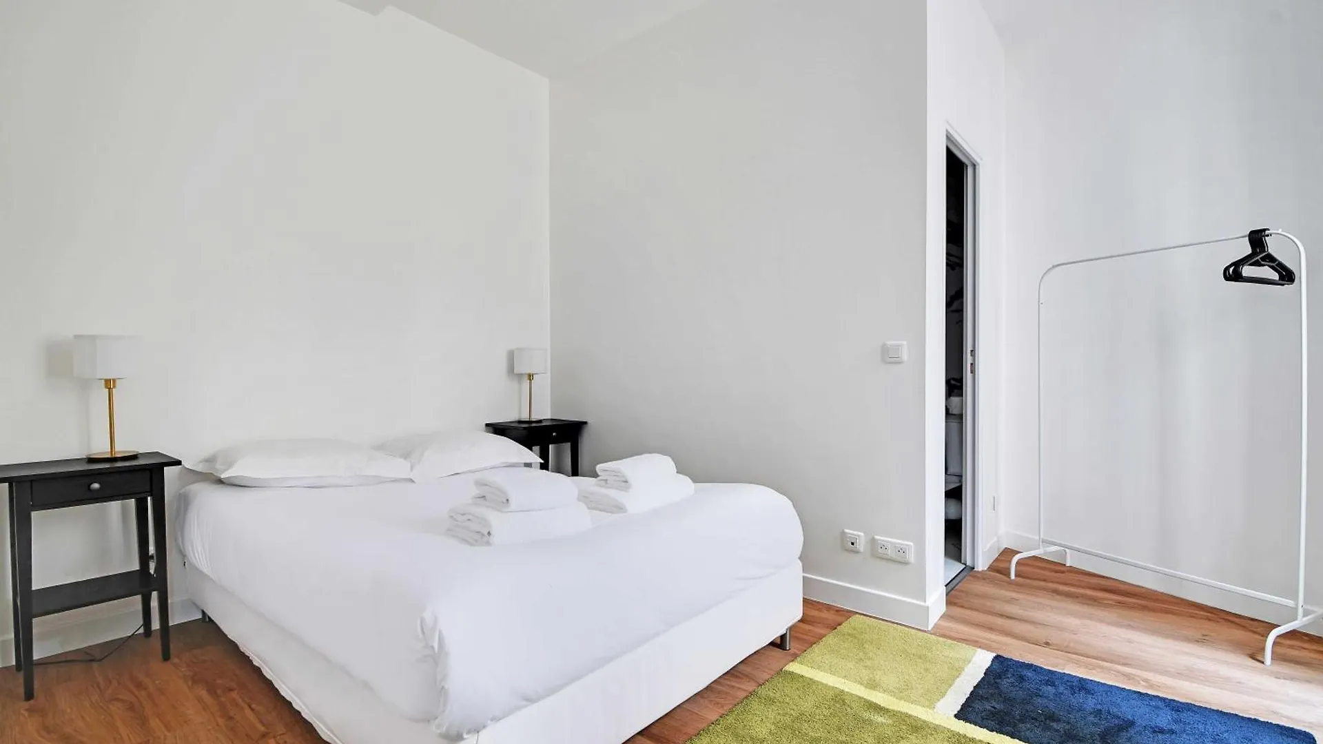 Comfortable - 1bd - 4p - Montmartre Apartment *